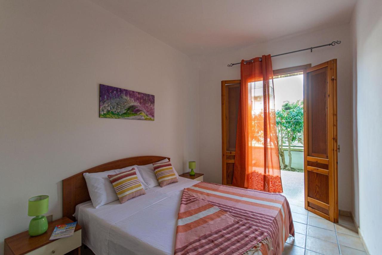 Residence Tre Palme - Localo Torre dell'Orso Exterior photo